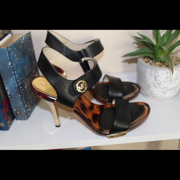 Michael Kors Shoes - Micheal Kors high heels